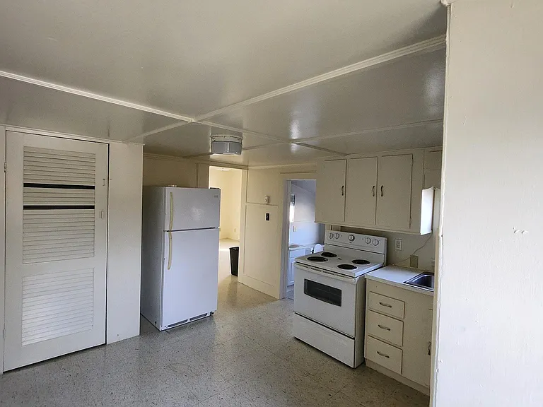 422 Spaulding St #2 — Photo 3