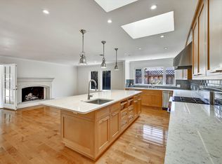 1681 Kensington Ave, Los Altos, CA 94024