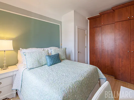 Rented by Bellmarc Realty | media 8