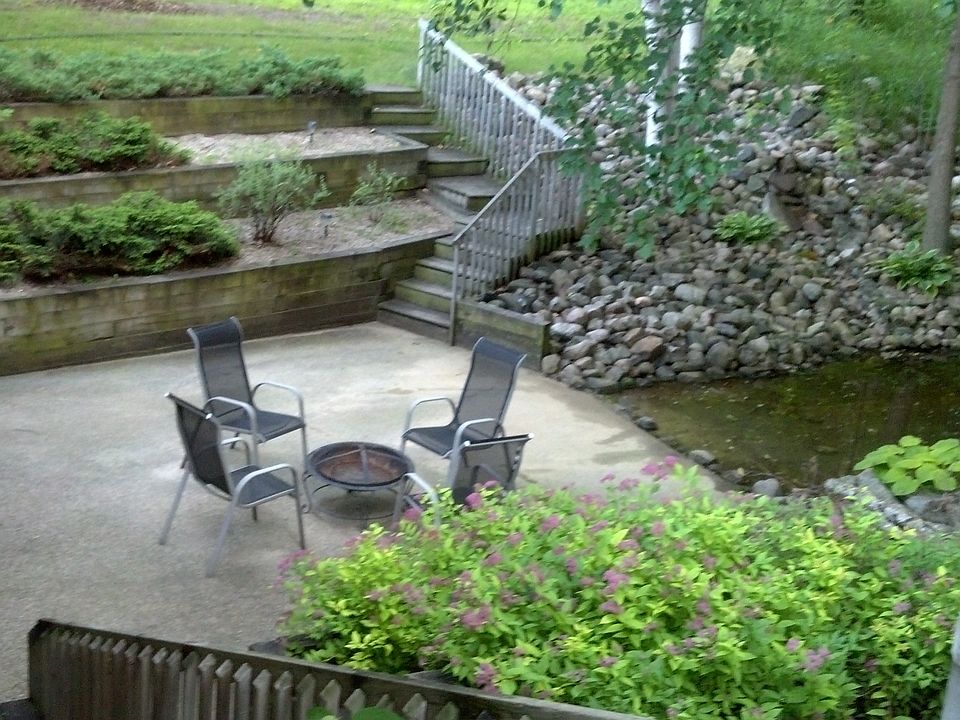 Back Patio / Pond