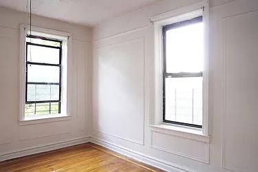 Rented by CITY SKYLINE REALTY INC