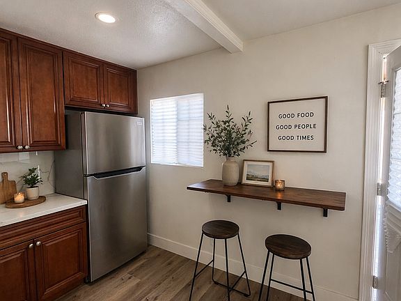 4th image of 14891 Newland St #1