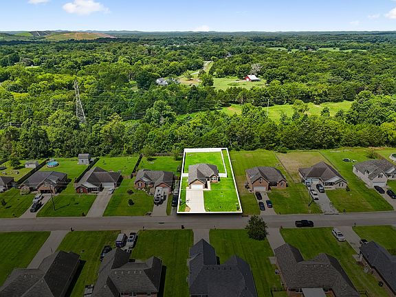 2nd image of 2029 Barretts Ridge Dr