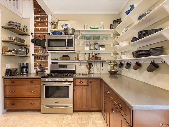 5th image of 5736 S Bemis Street