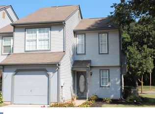 423 Jamestown Ct #423, Mount Laurel, NJ 08054