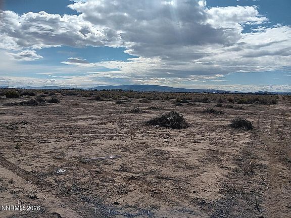 2nd image of 3570 S Highway 95a