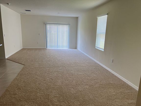 5th image of 1532 Catbriar Way