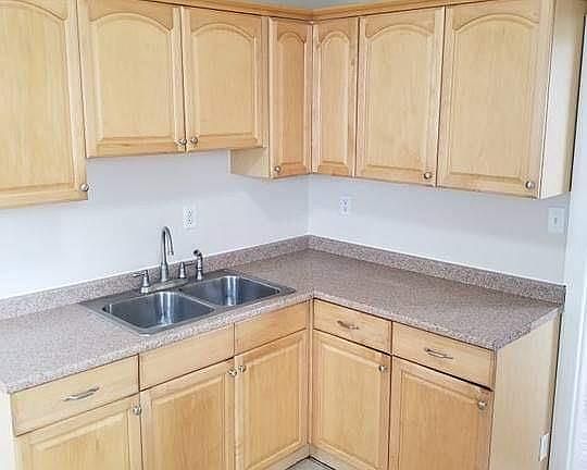 4th image of 5354 Hunter Ave