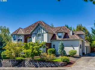12999 SE 137th Dr, Happy Valley, OR 97086