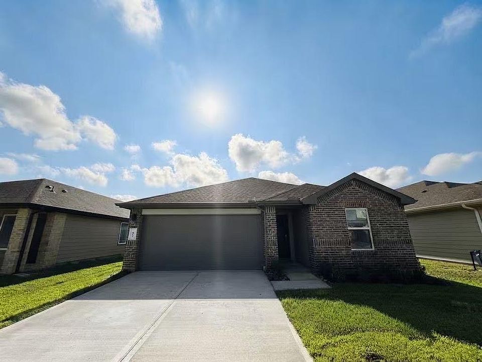 1st image of 3067 Ferris Dr