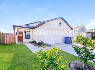 9656 Valley Mills Ln, Dallas, TX 75227