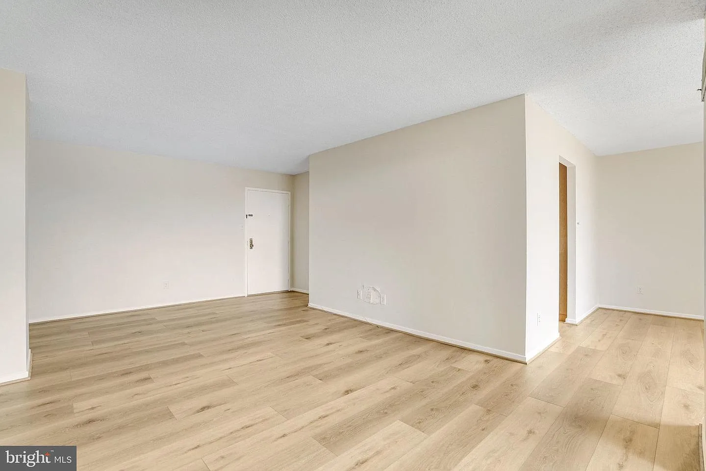 2 bed, 1184 sqft, $2,600 — Photo 4