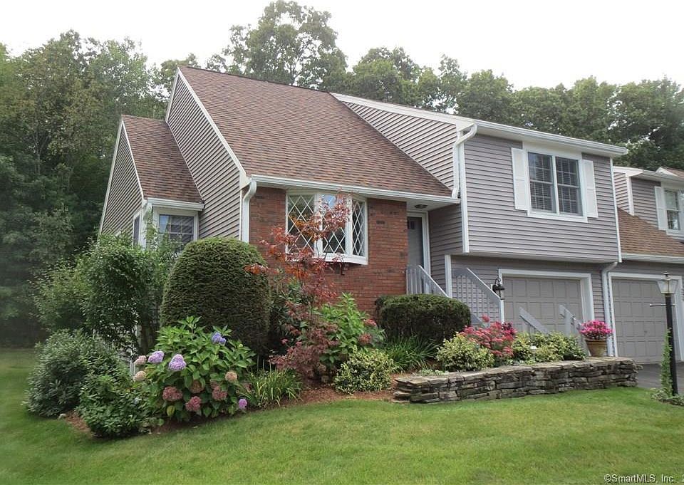 1st image of 225 The Meadows Streets #225