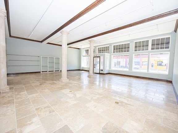 5th image of 107 N 2nd St