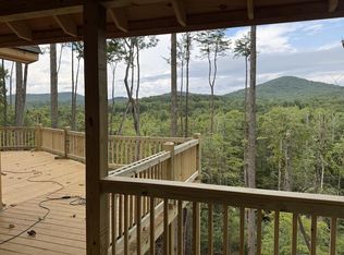 2 Oak Cliff Ln, Morganton, GA 30560