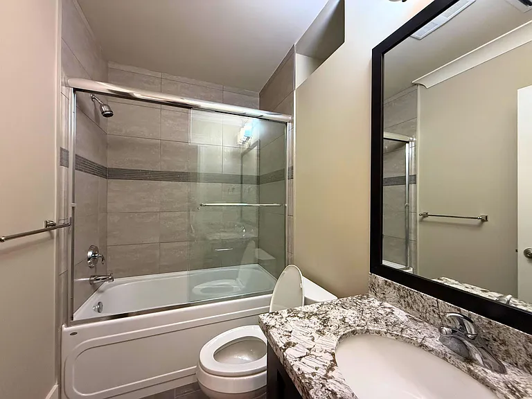 3558 W 11th Ave #BASEMENT — Photo 7