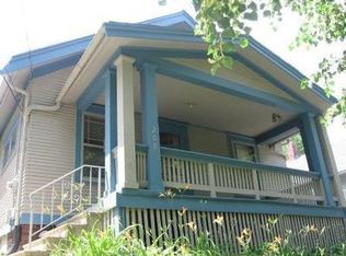 208 11th St NW, Cedar Rapids, IA 52405