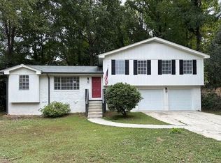 5858 Christopher Ln, Lithonia, GA 30058