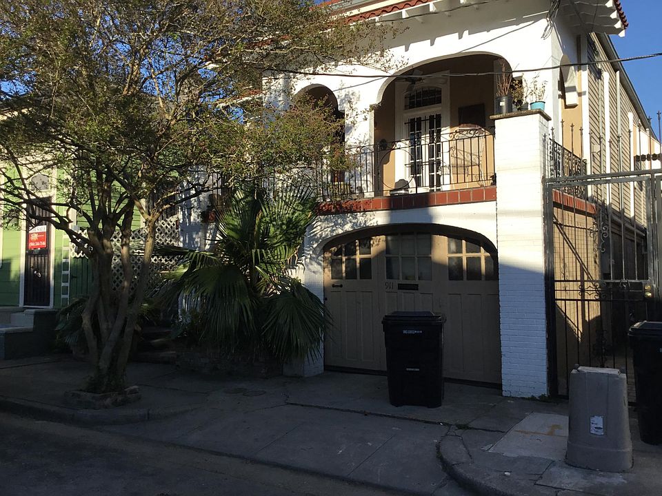 1st image of 911 Saint Ferdinand St #A