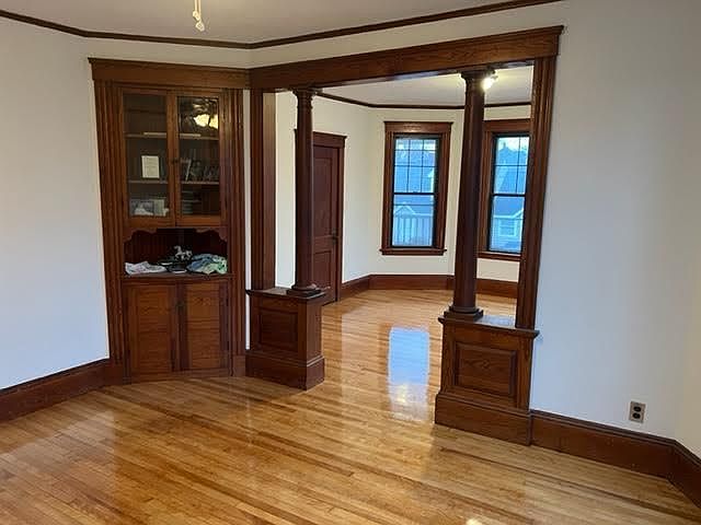 2nd image of 41 Vernon St