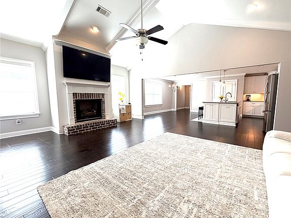 5th image of 2623 Farmstone Rdg