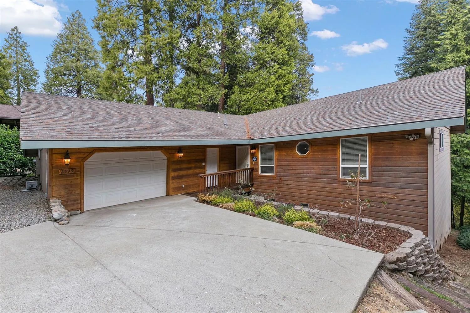 2599 Sherman Way photo 1