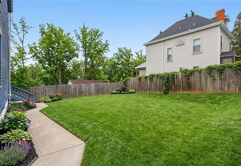 228 Sylvan Walk — Photo 35