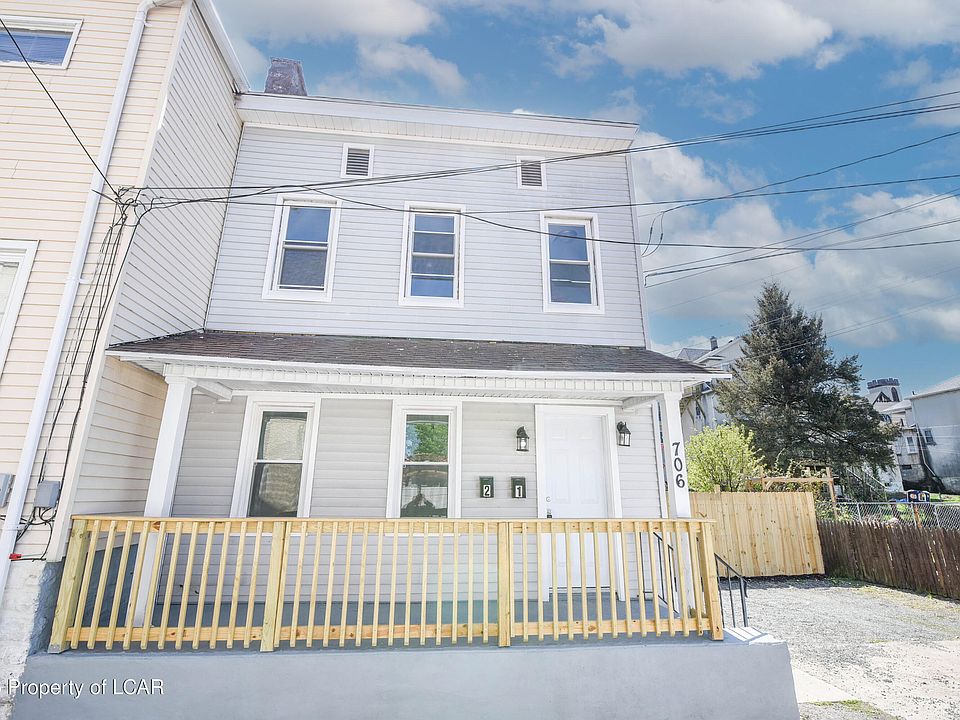 1st image of 706 Lavelle Ct