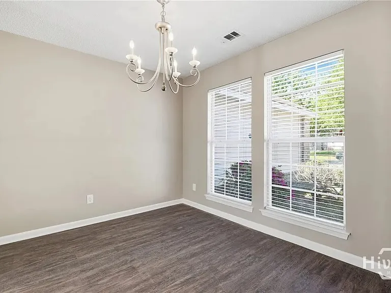148 Silverton Rd — Photo 18