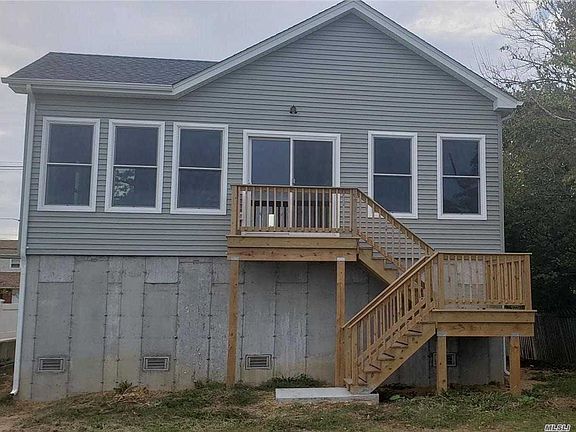 5th image of 211 Westside Ave