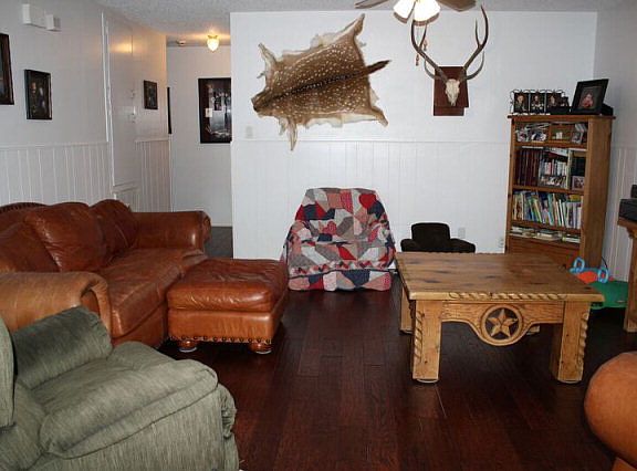 4th image of 8481 Osceola Ln