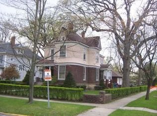 711 S Chicago Ave, Kankakee, IL 60901