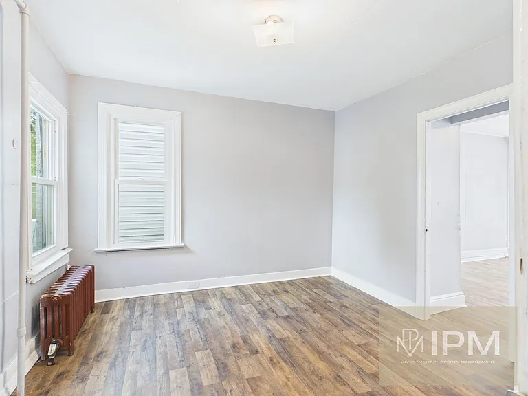 23 E South St — Photo 8
