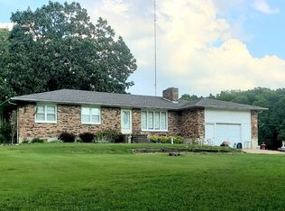 33032 Normal Dr, Eldridge, MO 65463