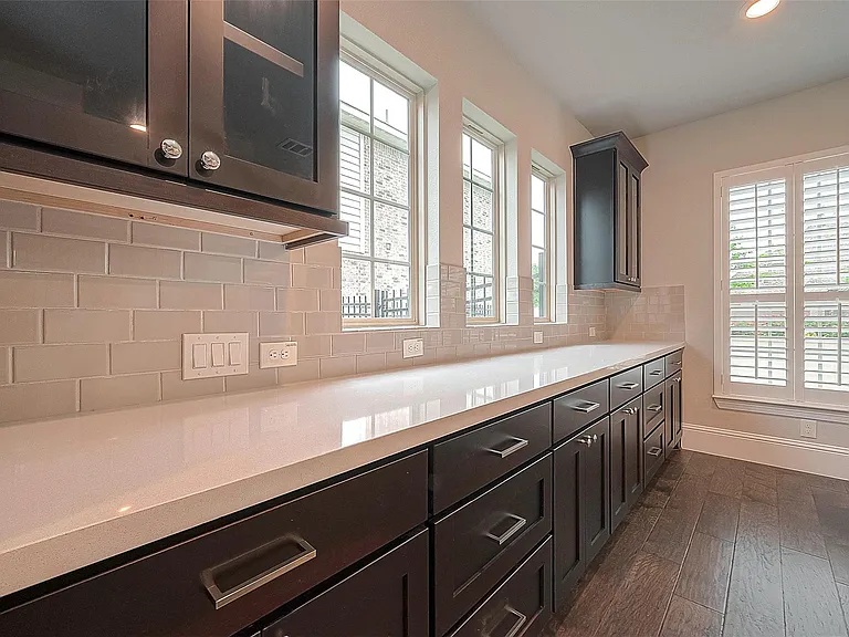 58 Canopy Green Dr — Photo 9