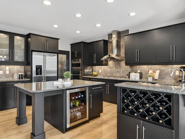 5408 Sunview Bay, Strathcona County, AB T8H 0K3