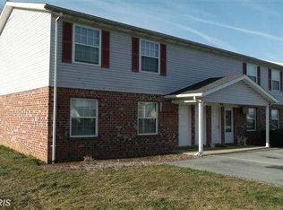 1780 Wisteria Dr APT K, Chambersburg, PA 17202