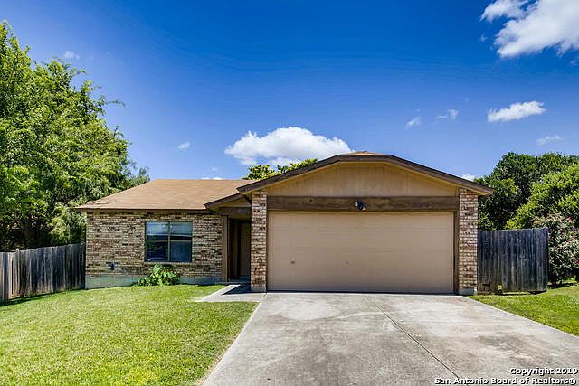 1st image of 10406 Cedar Vlg