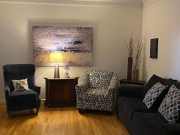Front room sitting area 