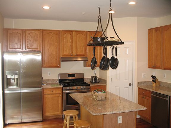 3rd image of 2706 Piscataway Run Dr