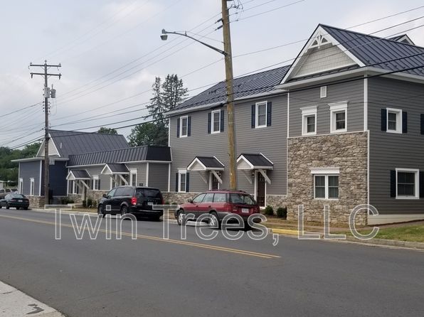 5791 Main St UNIT 2