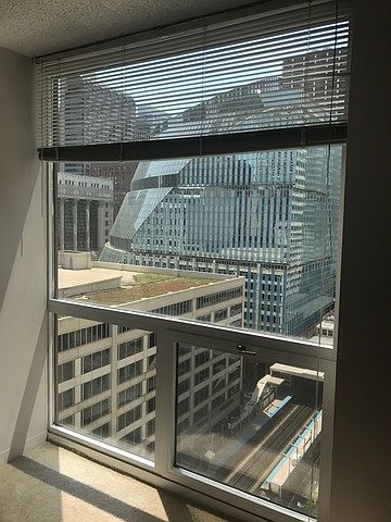 1st image of 200 N Dearborn St Unit 1401