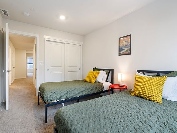 2nd image of 6916 NE 16th Ave #1