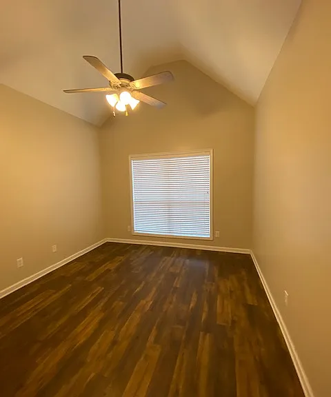 288 Acorn Dr — Photo 11