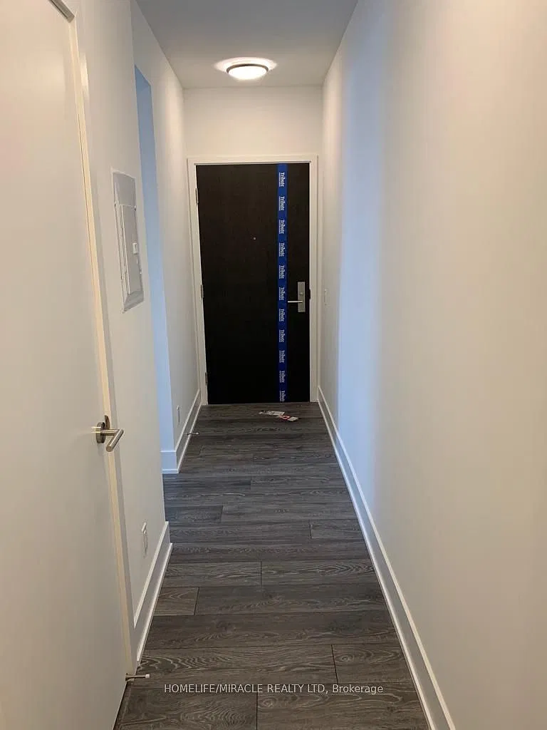 1 bed, $2,197 — Photo 3