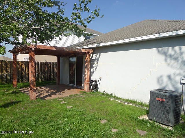 2nd image of 6626 Gentle Oaks Dr W