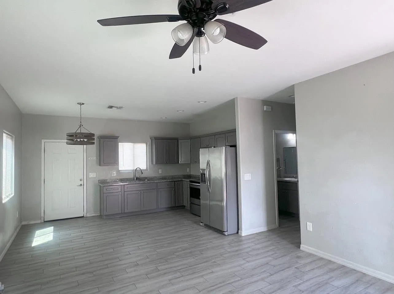 3648 E Glenn St — Photo 3