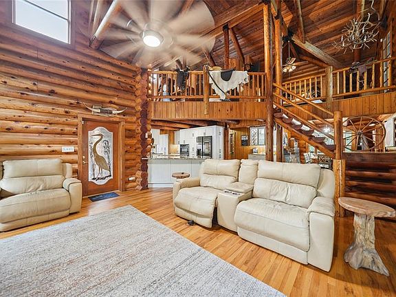 5th image of 8199 W Pinoak Ct