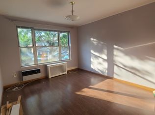 28-21 48th St #A, Astoria, NY 11103