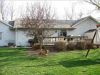 3rd image of 4012 Jennie Lou Dr